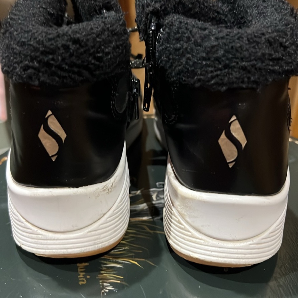 Girls sketchers shoes - Picture 5 of 7